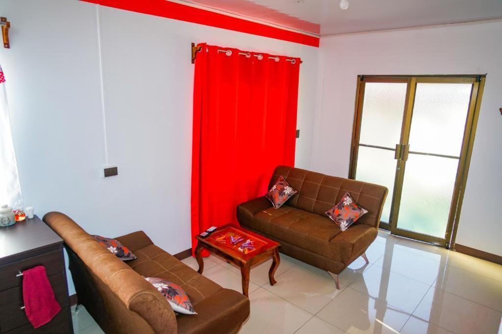 Appartamento Apartamento Equipado En El Centro De La Fortuna Esterno foto