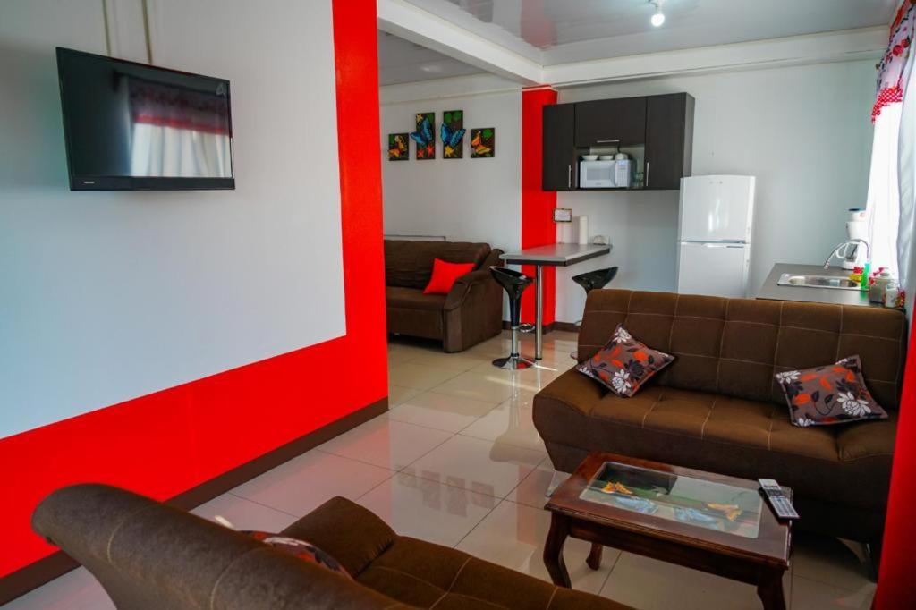Appartamento Apartamento Equipado En El Centro De La Fortuna Esterno foto